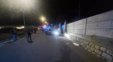 Incidente, carabiniere 47enne muore nello scontro tra la sua moto e un’auto: conducente in stato di ebrezza e con la patente scaduta, arrestato