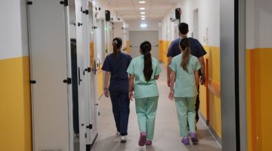 L’Asp di Vibo riapre la “caccia” all’infermiere: ne cerca altri 15, ma dopo 500 Pec al vecchio avviso hanno risposto solo in 12