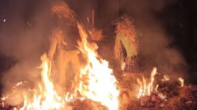 Zampogne a chiave e rito del “Fuoco sacro di Puricinedha”: Spadola onora la tradizione e i fratelli Domenico e Gregorio Tassone